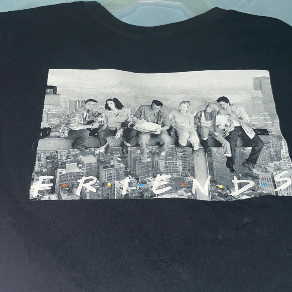 friends extra small crop top